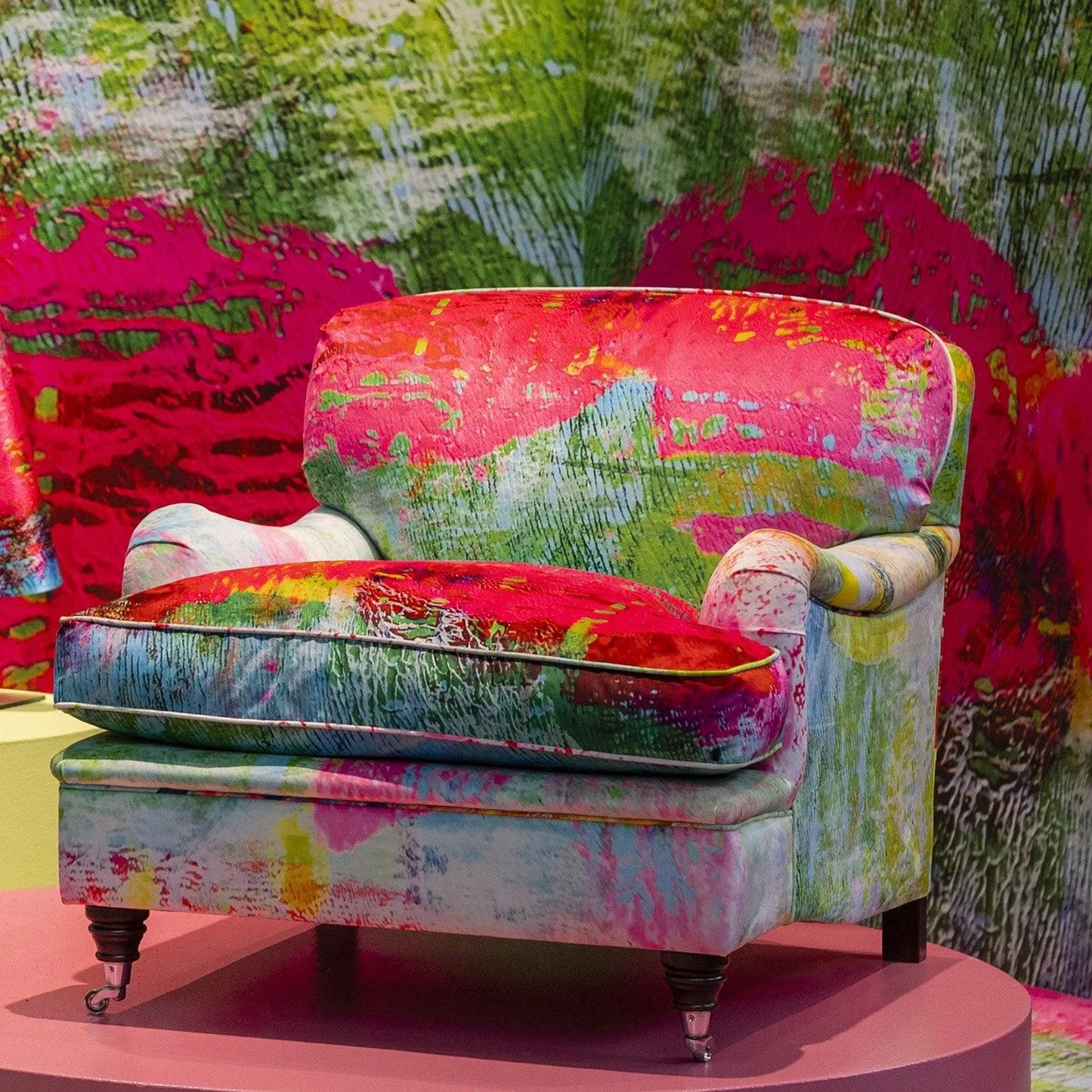 Howard Armchair Mother pink green lime