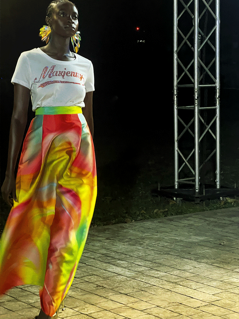 Victorias magiska utekväll – här visar hon upp sin privata superkraft