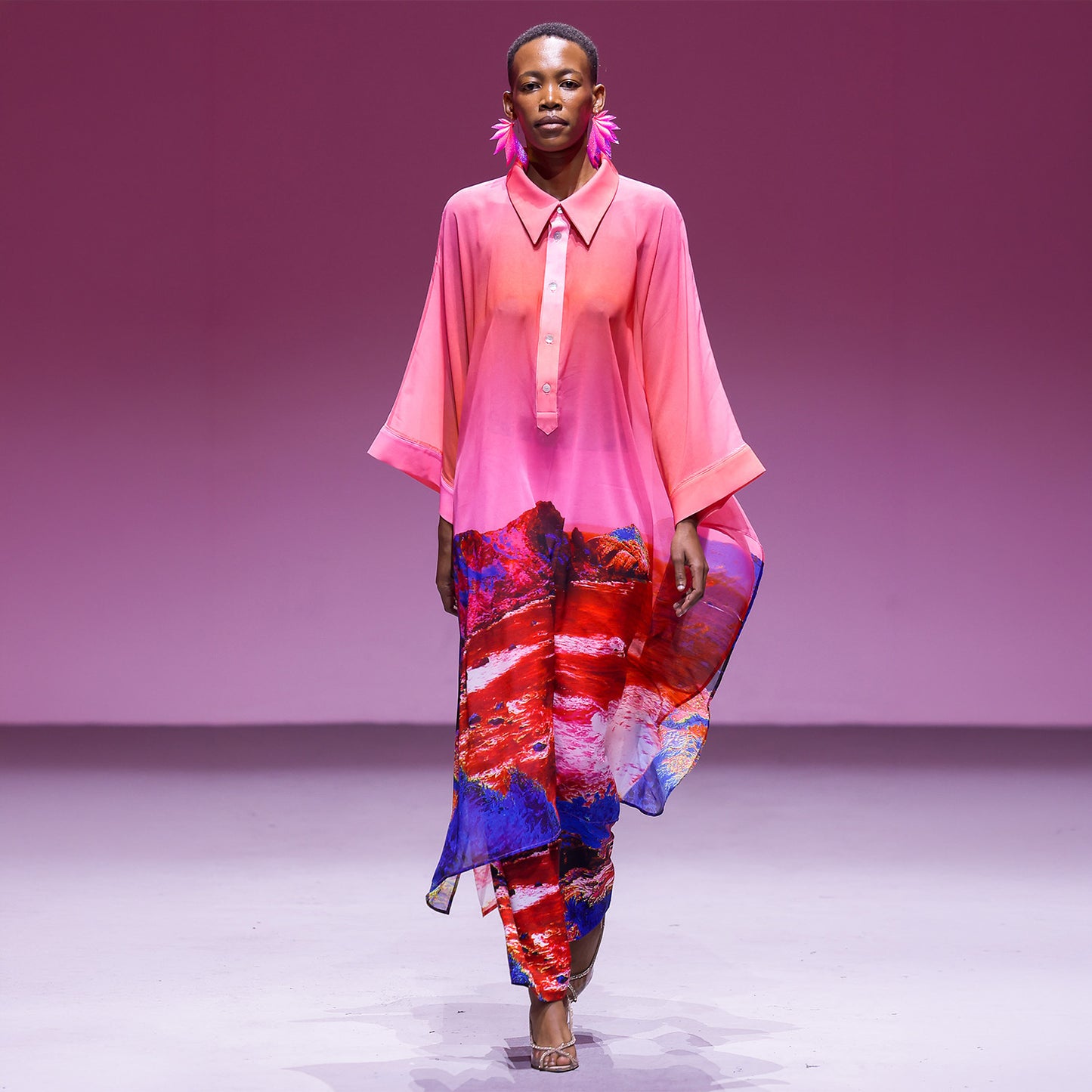 Kaftan Red Blue Landscape – maxjenny!