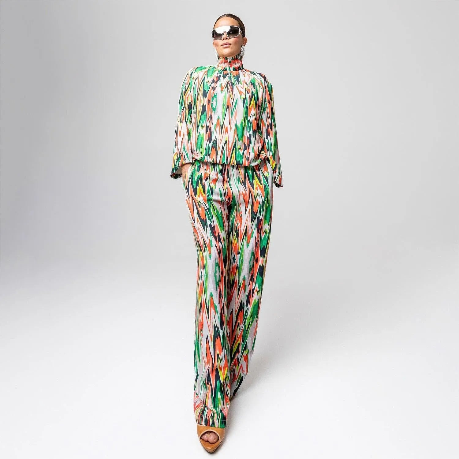 SALE Wide straight pants zigzag green orange printed