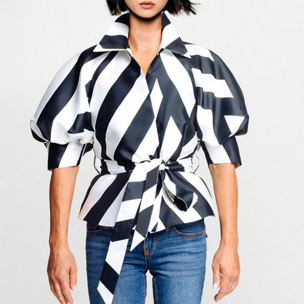 Wrap Puffarm Jacket - Black & White
