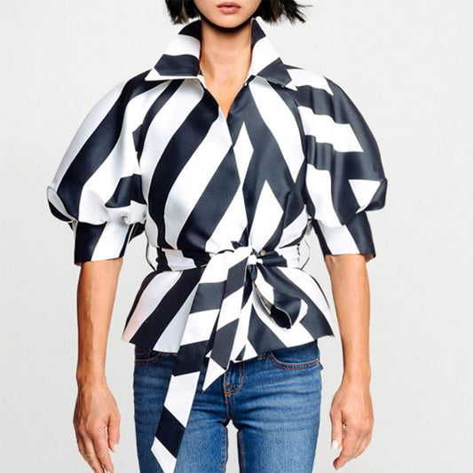 Wrap Puffarm Jacket - Black & White