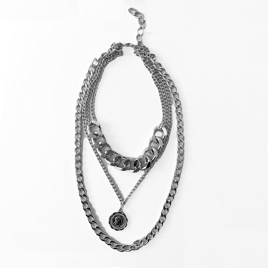 SALE Layering up by maxjenny! trippel chain DRESS WITH CONFIDENCE silver