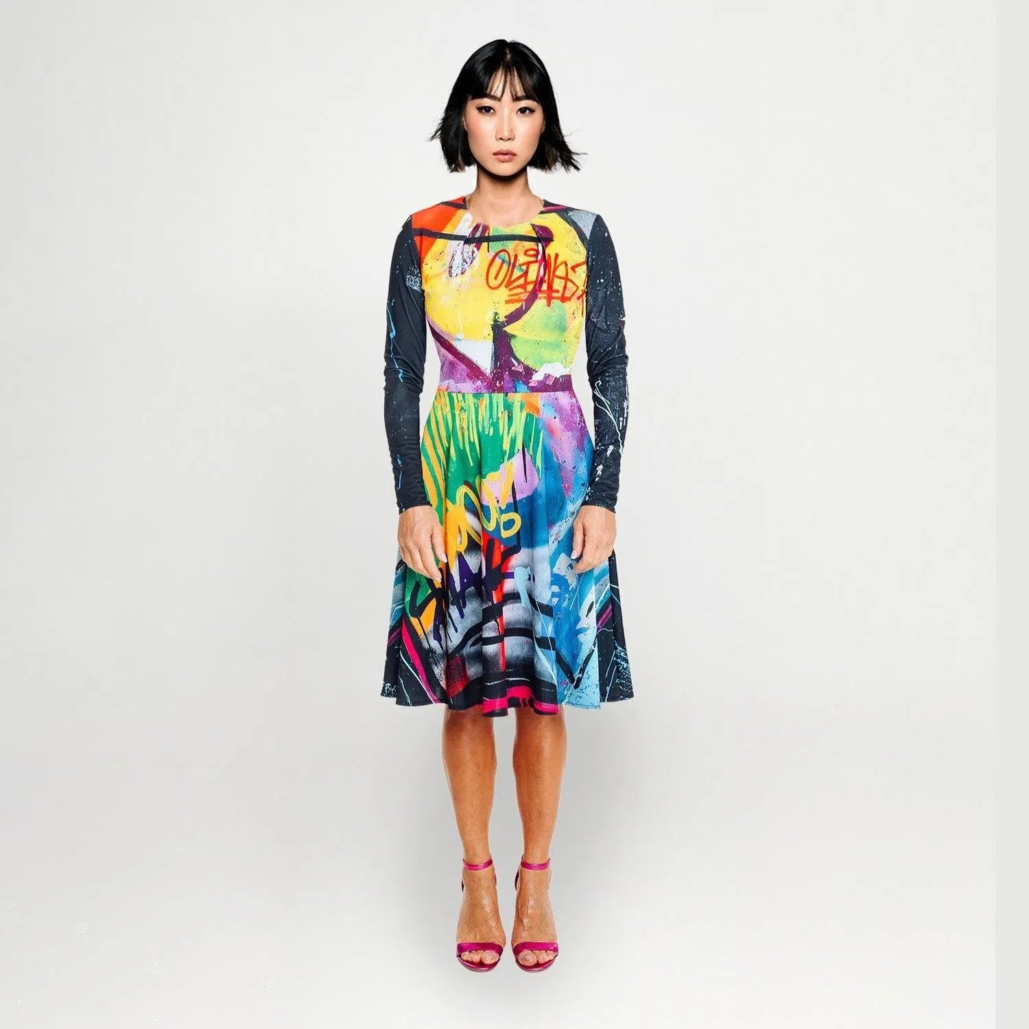 SALE everyday longarmed dress street art printed